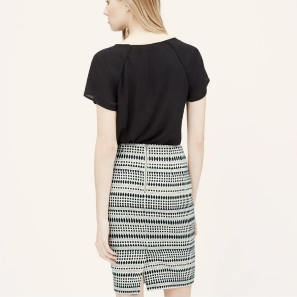 *NWT* LOFT Jacquard Pencil Skirt, Black & White Geometric Print - Picture 2 of 16